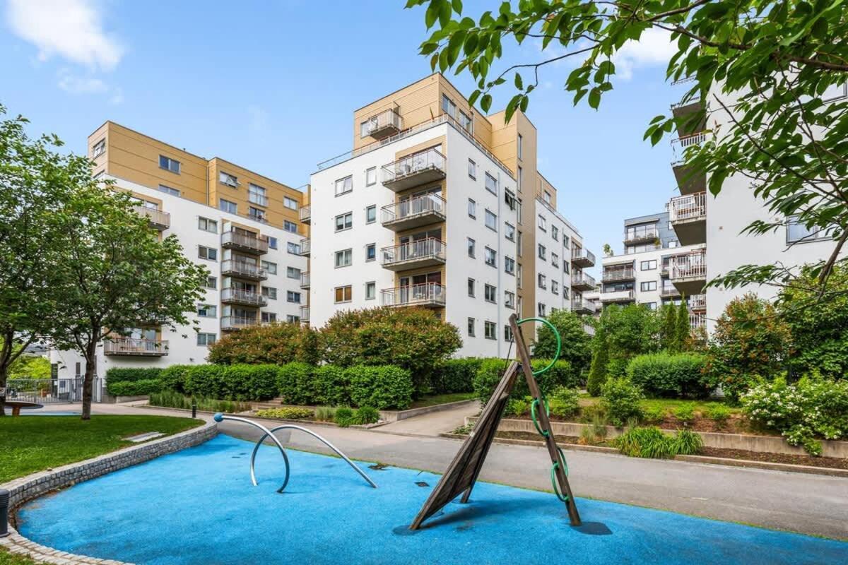 Dinbnb L Unbeatable Location L Priv Rooftop L Self Check-in Lägenhet *
